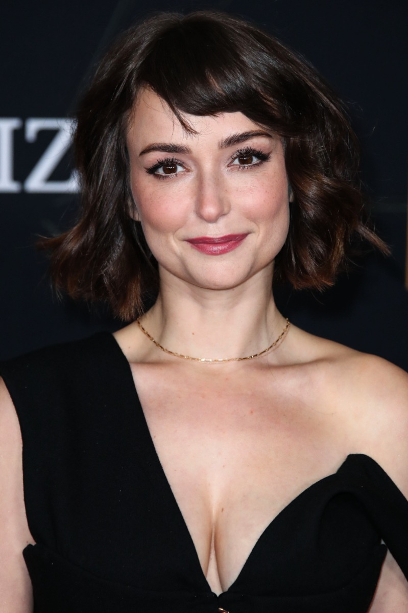 Milana Vayntrub