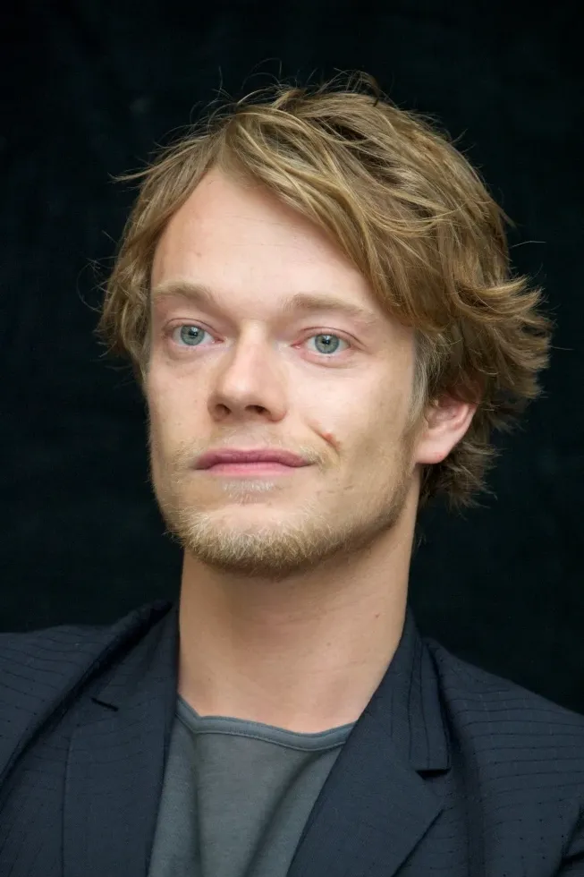 Alfie Allen