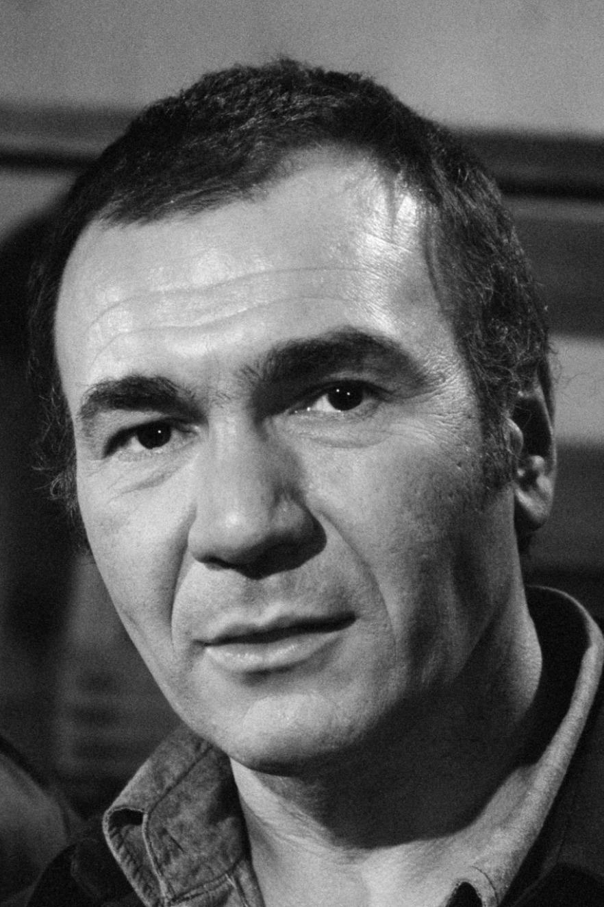 John Colicos