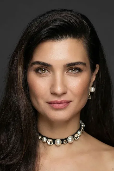 Tuba Büyüküstün
