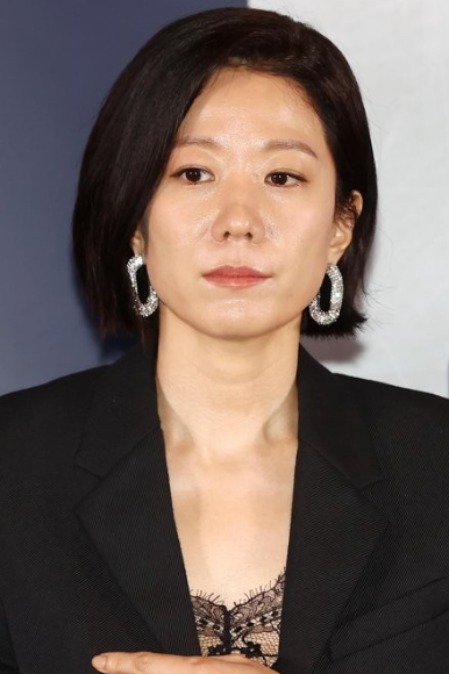 Jeon Hye jin